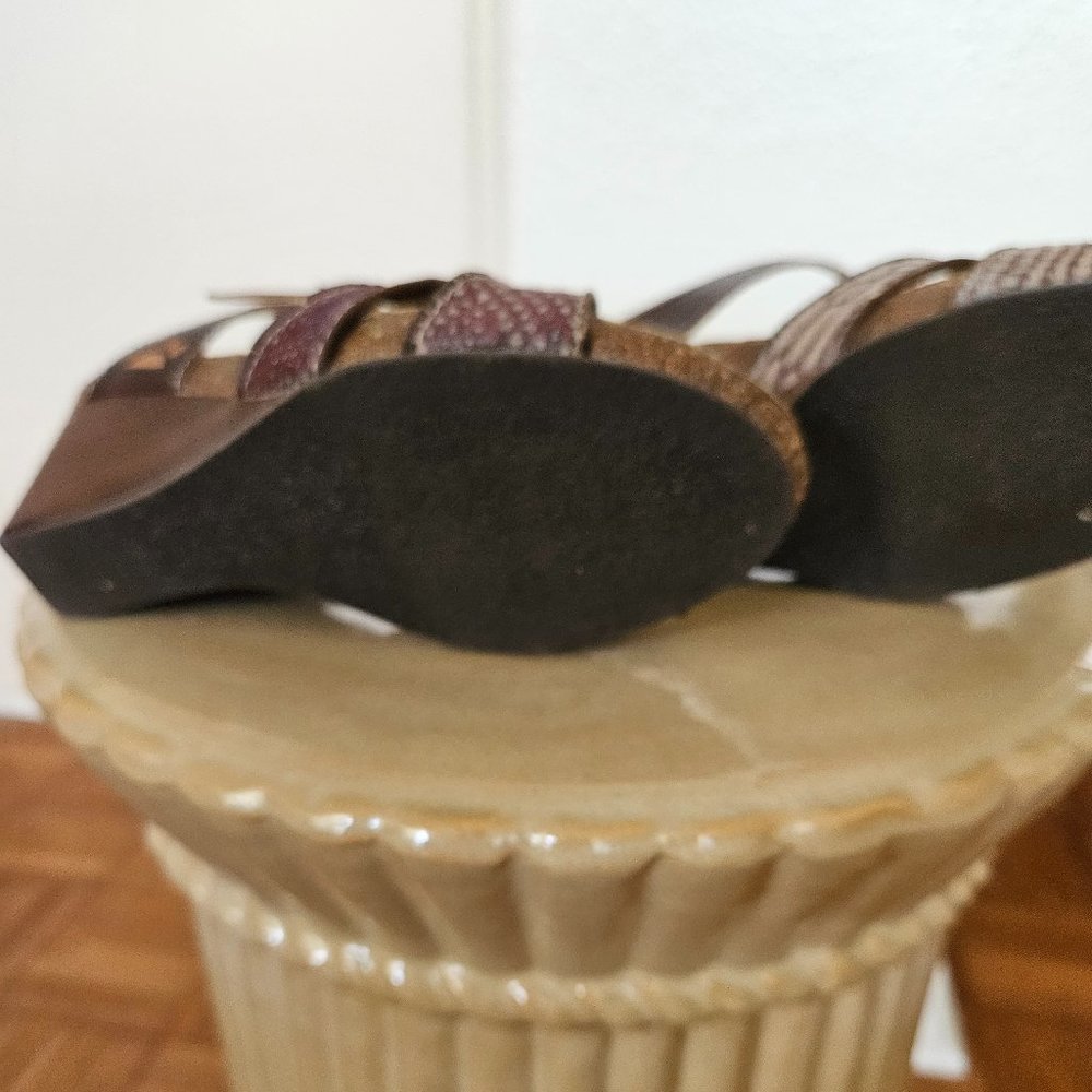 Spring Step Iridescent Wedge Slides - Picture 4 of 5